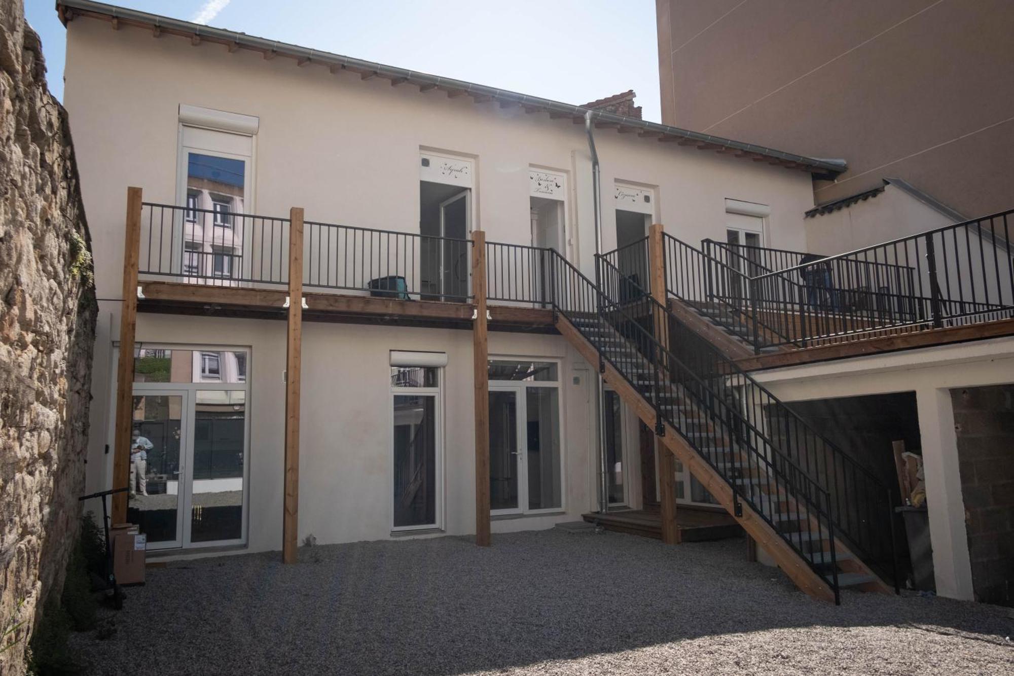 Bibemus Casa Maja - Baignoire Balneo - Parking - Terrasse Apartment Saint-Etienne  Exterior photo